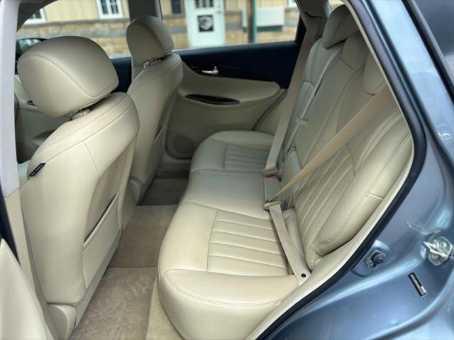 2017 INFINITI QX50 Base
