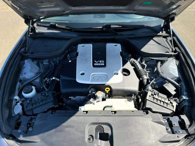 2013 INFINITI G37 Journey