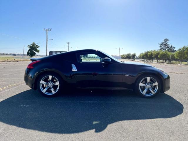 2009 Nissan 370Z Base