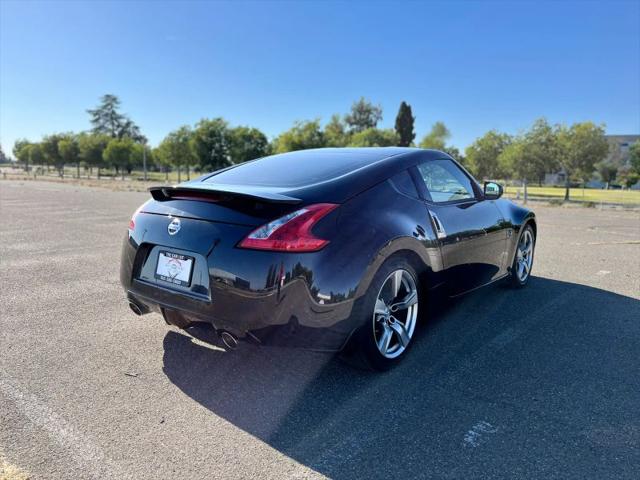 2009 Nissan 370Z Base