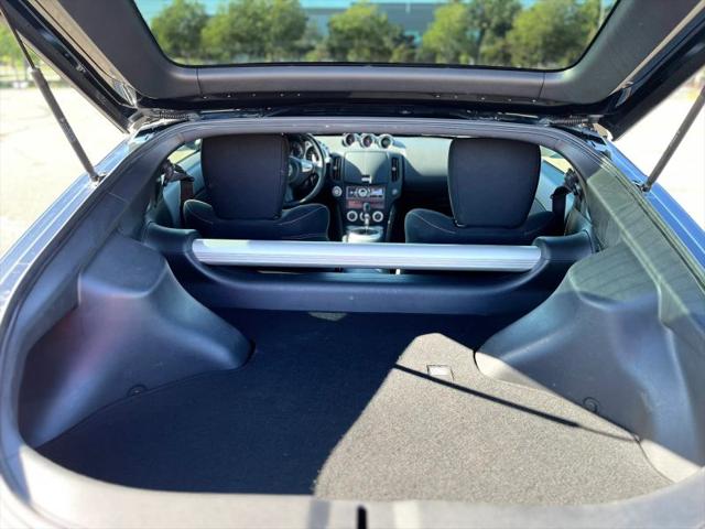 2009 Nissan 370Z Base