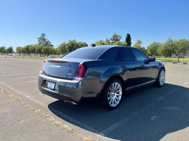 2018 Chrysler 300 300S AWD