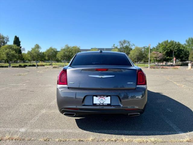 2018 Chrysler 300 300S AWD