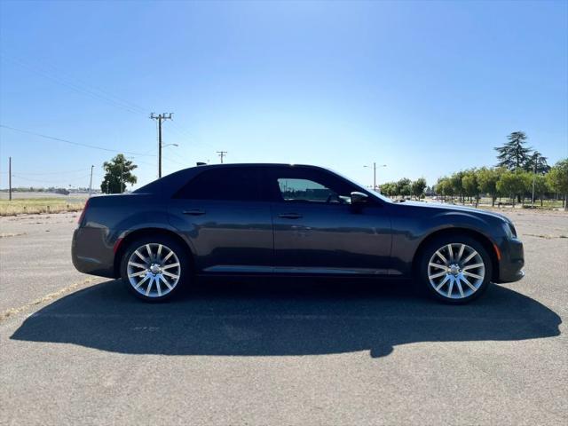 2018 Chrysler 300 300S AWD