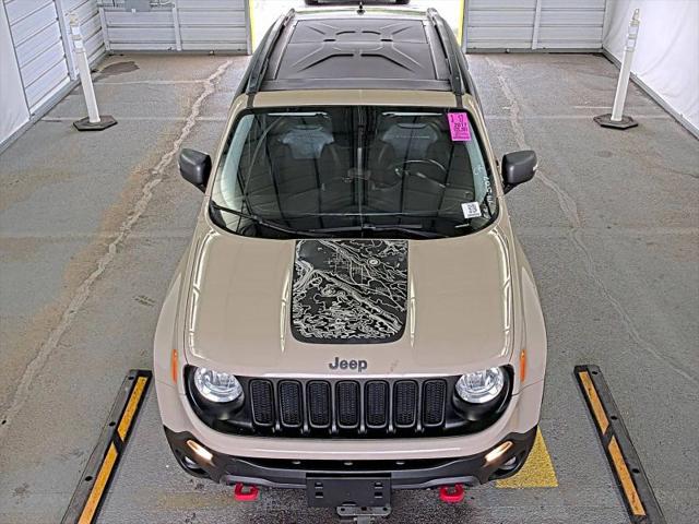 2017 Jeep Renegade Deserthawk 4x4