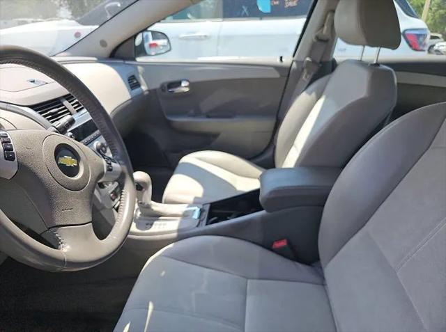 2011 Chevrolet Malibu 2LT