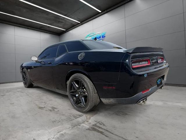 2015 Dodge Challenger R/T Scat Pack
