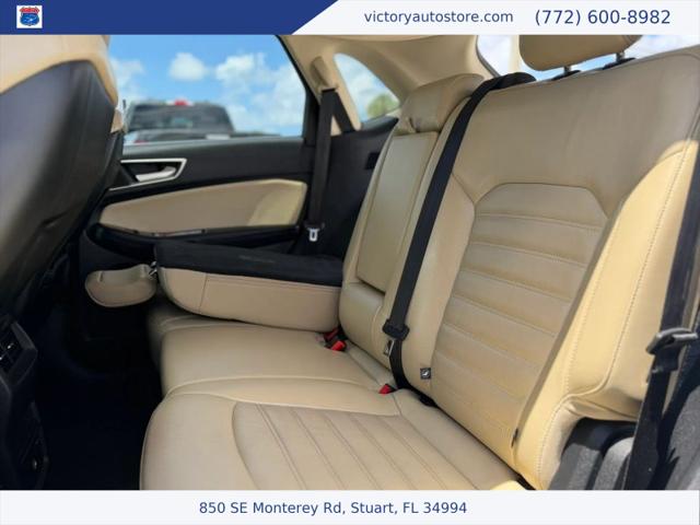 2017 Ford Edge SEL