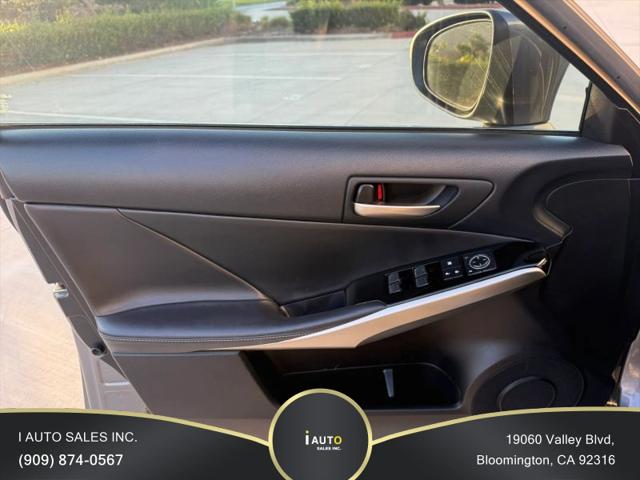 2020 Lexus IS 300 300