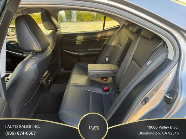2020 Lexus IS 300 300