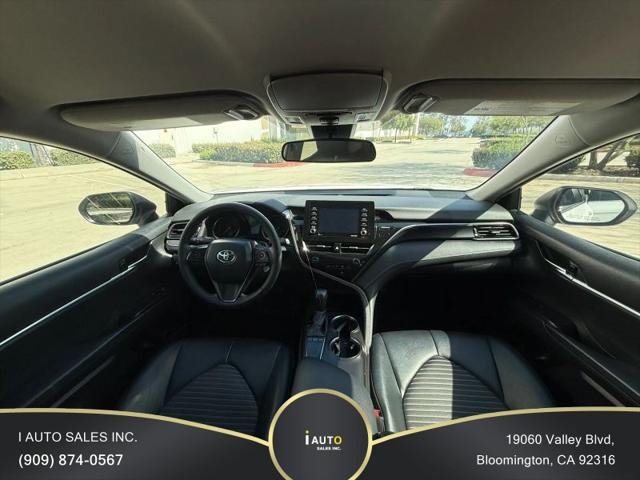 2022 Toyota Camry SE