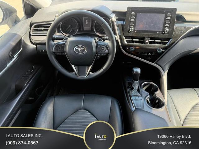 2022 Toyota Camry SE
