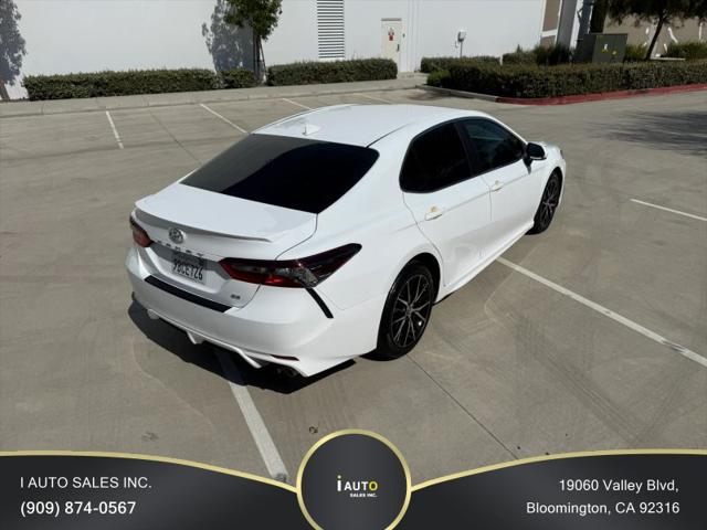 2022 Toyota Camry SE