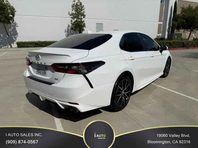 2022 Toyota Camry SE