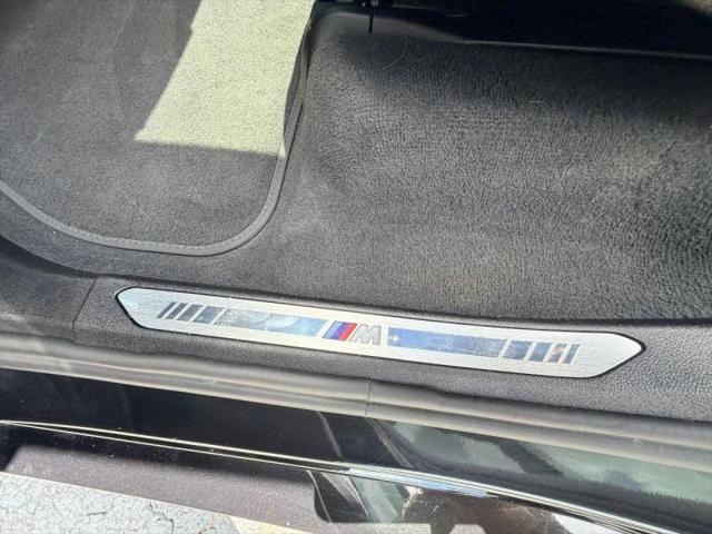 2023 BMW X7 M60i