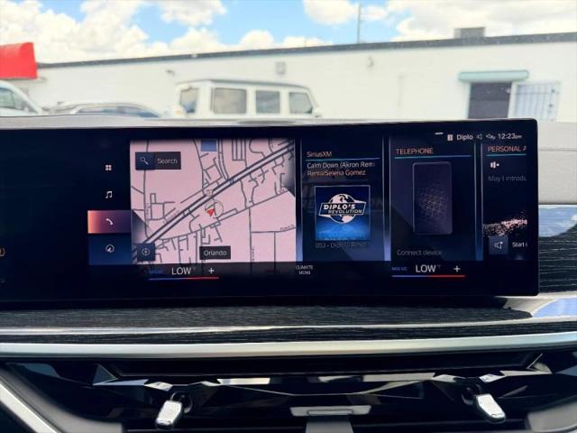 2023 BMW X7 M60i