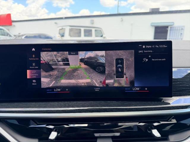 2023 BMW X7 M60i