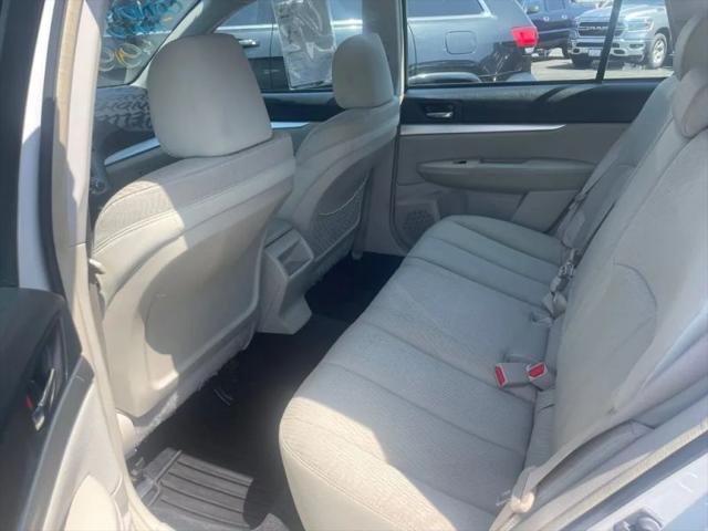 2011 Subaru Outback 2.5i