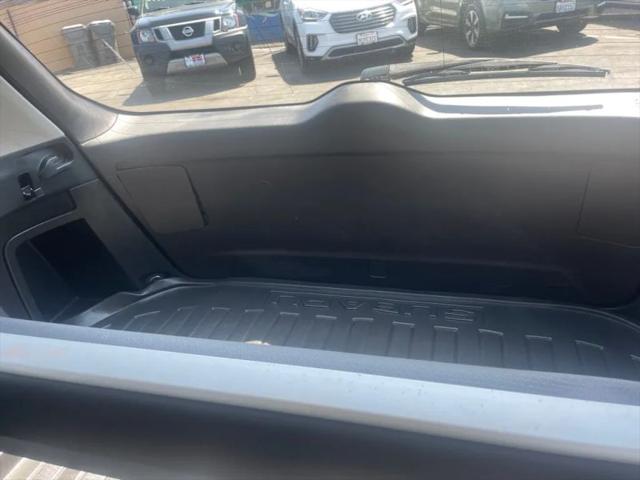 2011 Subaru Outback 2.5i