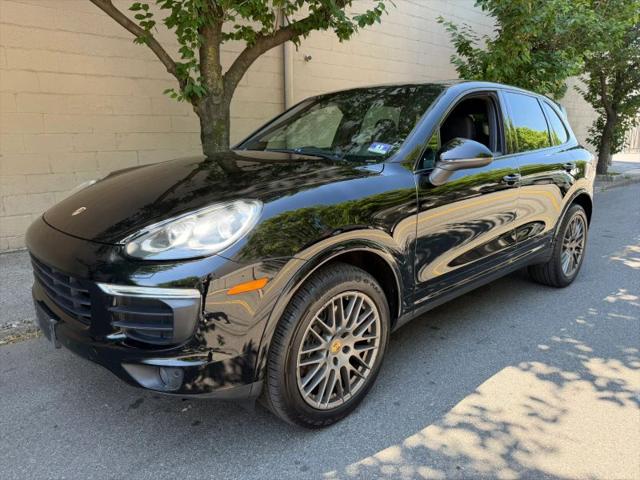 2017 Porsche Cayenne Platinum Edition