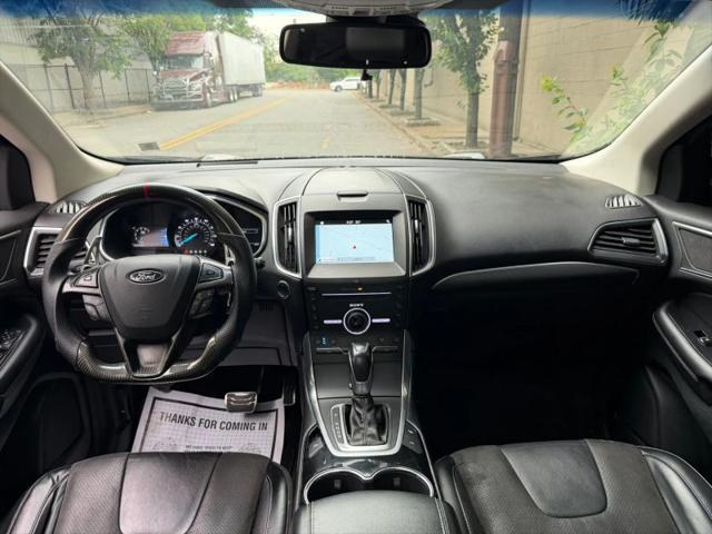 2016 Ford Edge Sport