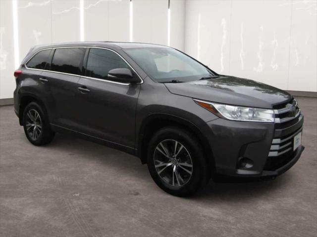2017 Toyota Highlander LE