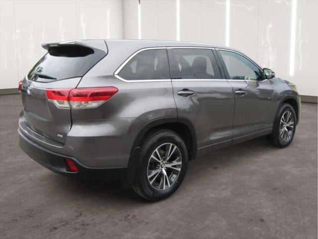 2017 Toyota Highlander LE