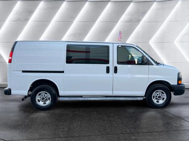 2021 GMC Savana Cargo RWD 2500 Regular Wheelbase Work Van