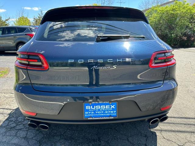 2017 Porsche Macan Base