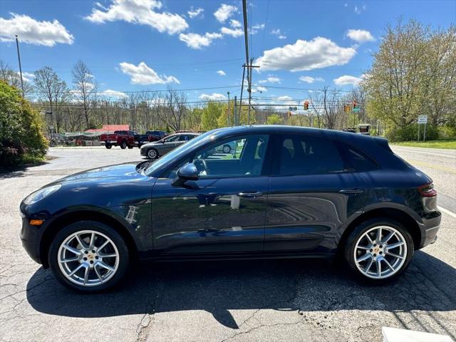 2017 Porsche Macan Base