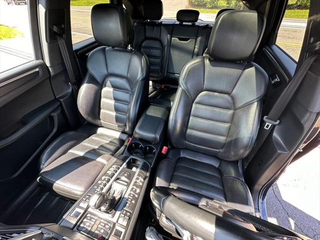 2017 Porsche Macan Base