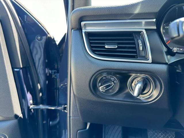 2017 Porsche Macan Base