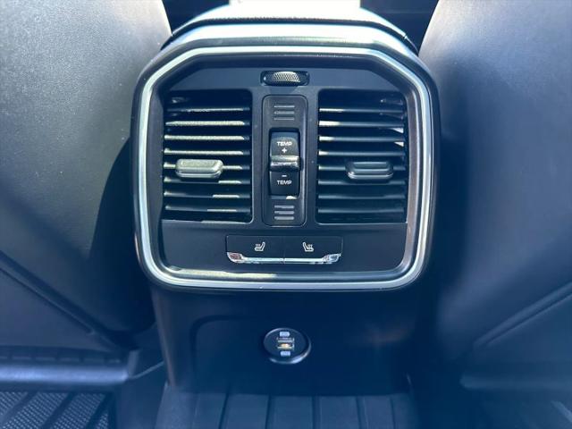 2017 Porsche Macan Base