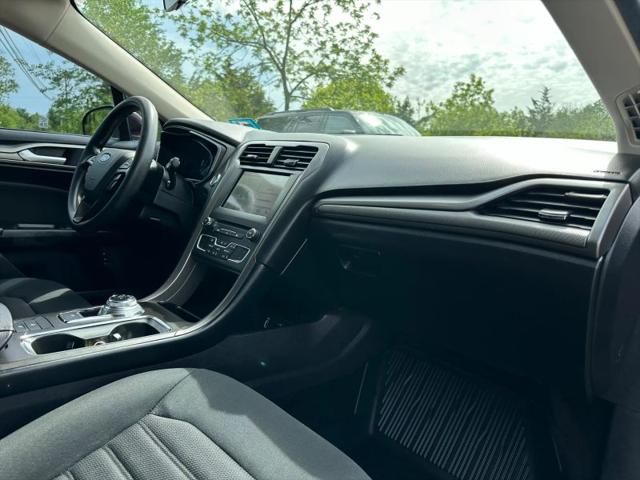 2018 Ford Fusion Hybrid SE