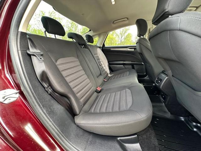 2018 Ford Fusion Hybrid SE