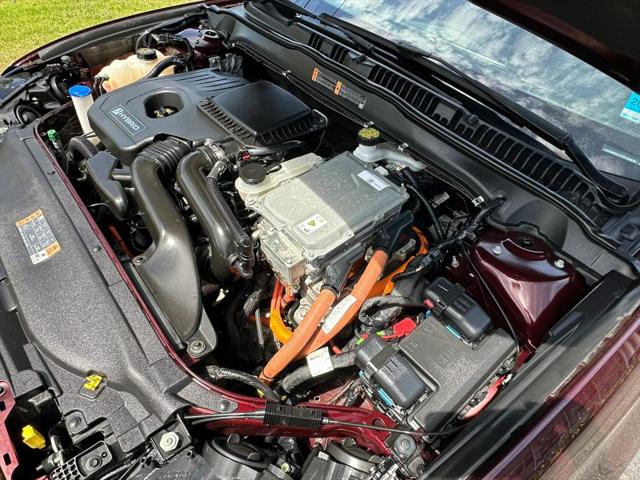 2018 Ford Fusion Hybrid SE