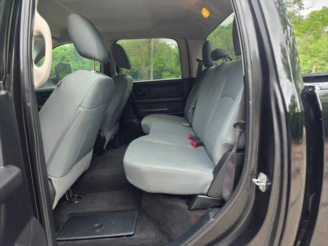 2018 Ram 2500 Tradesman Crew Cab 4x4 8' Box