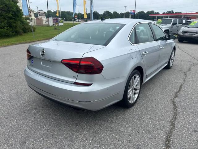 2018 Volkswagen Passat 3.6L V6 SEL Premium