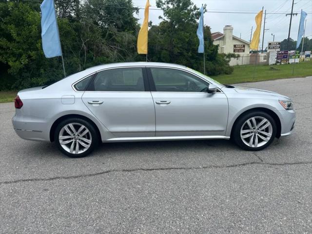2018 Volkswagen Passat 3.6L V6 SEL Premium