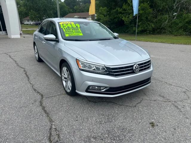 2018 Volkswagen Passat 3.6L V6 SEL Premium
