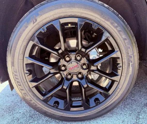 2022 GMC Yukon 2WD SLE