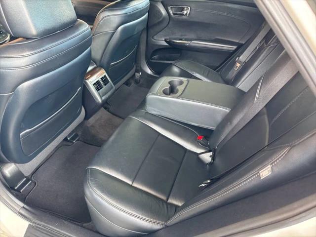 2013 Toyota Avalon Limited