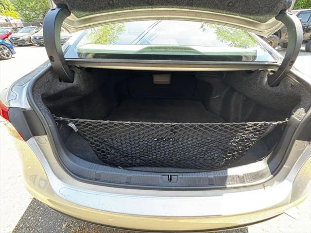 2013 Toyota Avalon XLE