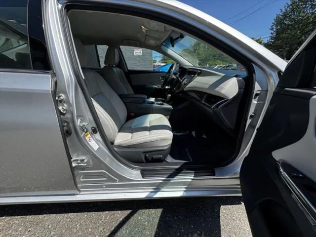 2013 Toyota Avalon XLE