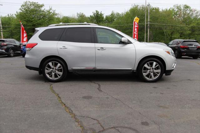 2016 Nissan Pathfinder Platinum