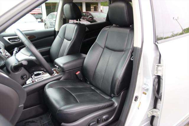 2016 Nissan Pathfinder Platinum