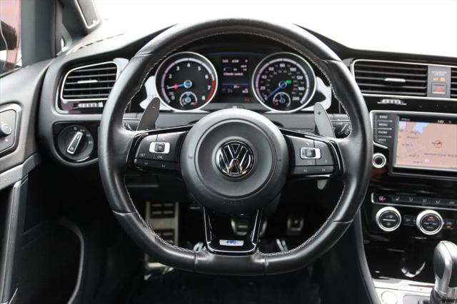 2017 Volkswagen Golf R 4-Door w/DCC & Navigation
