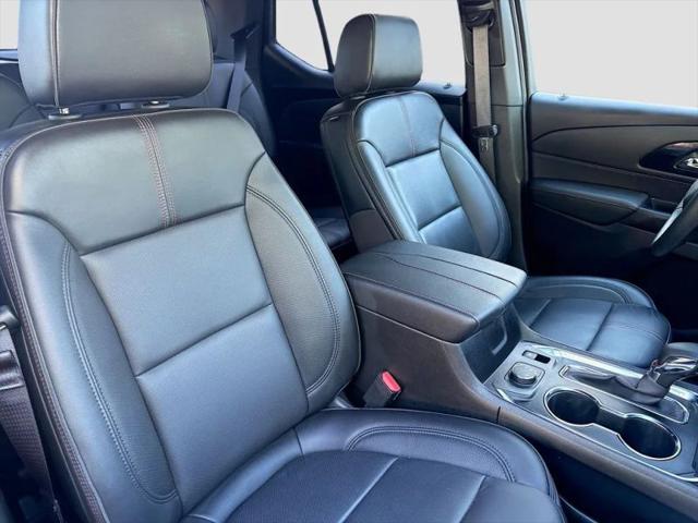 2023 Chevrolet Traverse AWD RS