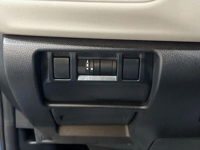 2025 Subaru Forester Base