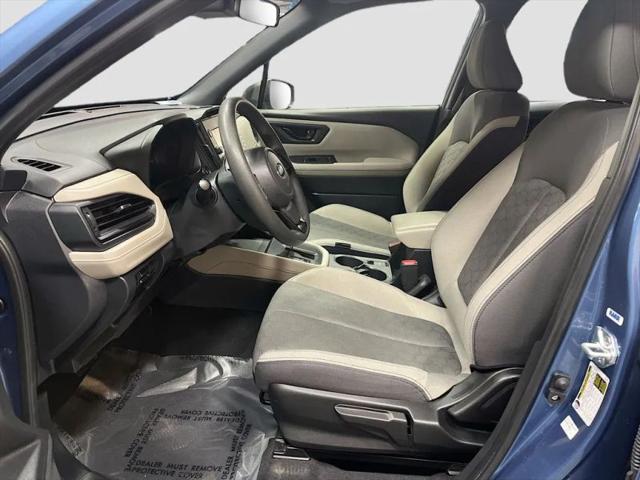 2025 Subaru Forester Base
